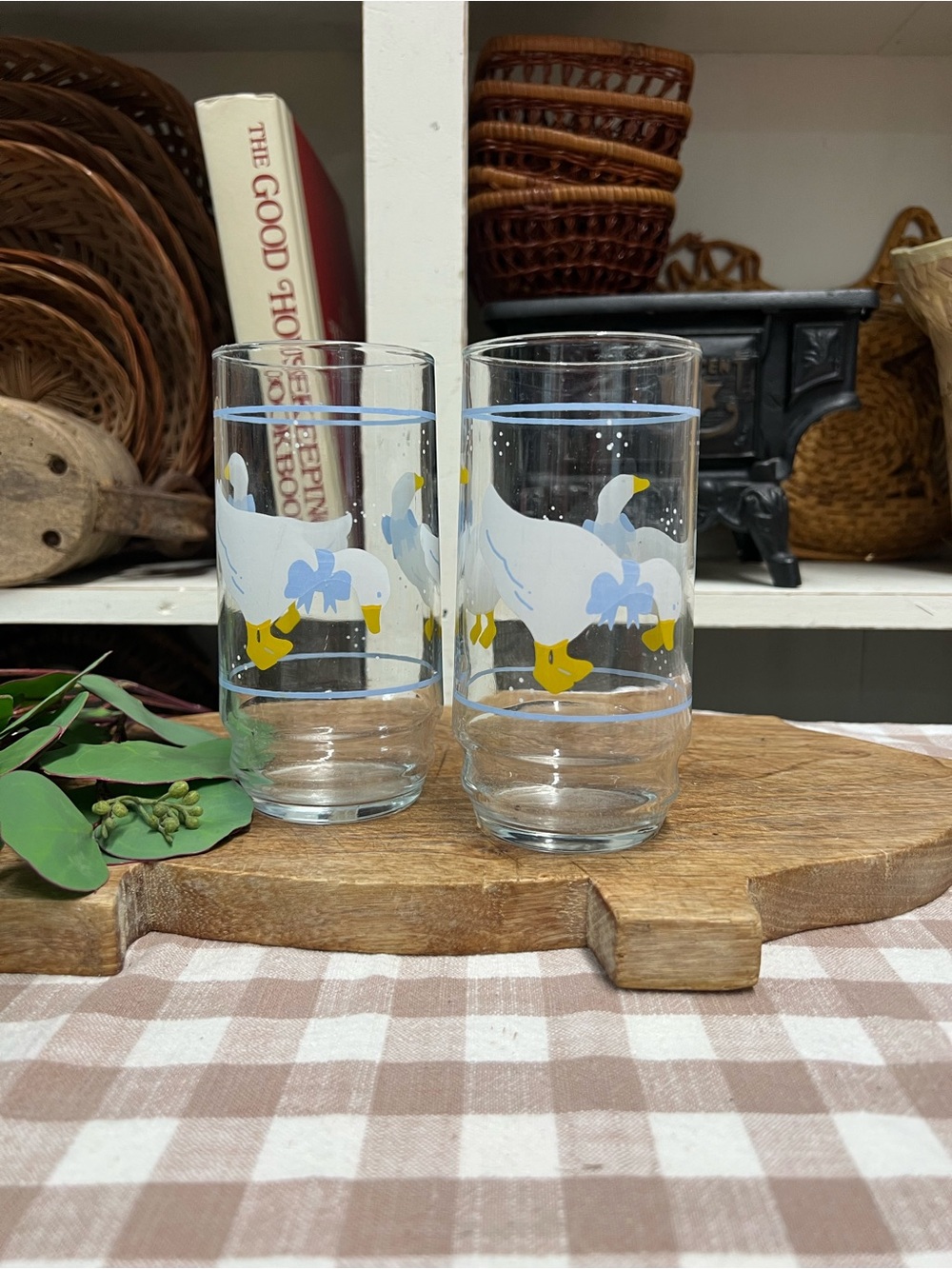 Vintage duck glass tumblers glasses goose replacement granny core